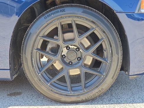 Used 2014 Dodge Charger SE RWD image 8