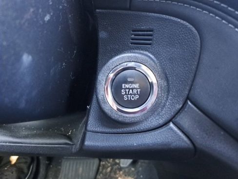 Used 2022 Subaru Outback Limited w/ Popular Package #2 image 23