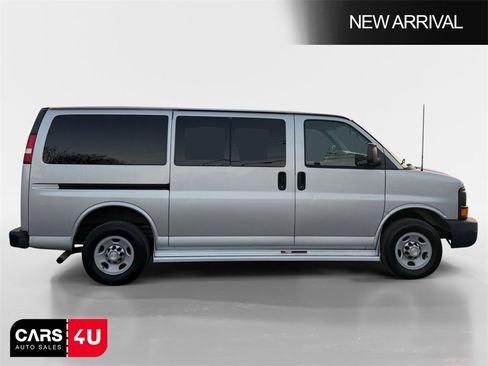 Used 2014 Chevrolet Express 2500 LS image 8