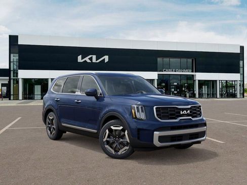 New 2025 Kia Telluride S FWD image 8