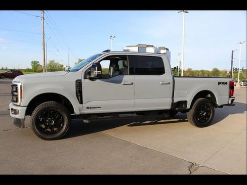 New 2025 Ford F250 Lariat w/ Lariat Ultimate Package image 3