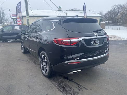 Used 2019 Buick Enclave Essence w/ LPO, Sport Appearance Package image 7