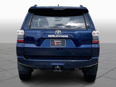 Used 2019 Toyota 4Runner SR5 image 5