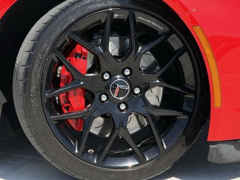 Used 2016 Chevrolet Corvette Stingray Coupe w/ 2LT Preferred Equipment Group image 11