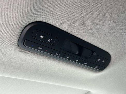 New 2026 Hyundai Palisade Limited FWD image 25