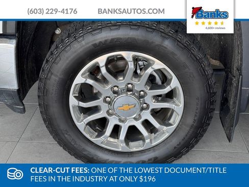 Used 2025 Chevrolet Silverado 2500 LTZ w/ LTZ Premium Package AWD/4WD image 4