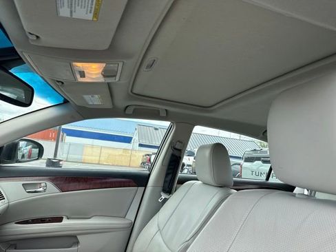 Used 2011 Toyota Avalon Limited FWD image 8