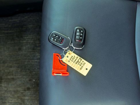 Used 2025 Honda Odyssey EX-L image 59