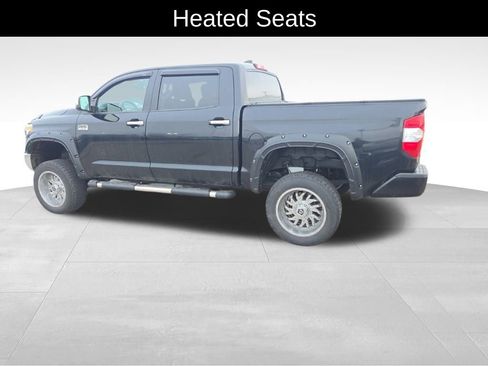 Used 2021 Toyota Tundra 4x4 CrewMax image 7