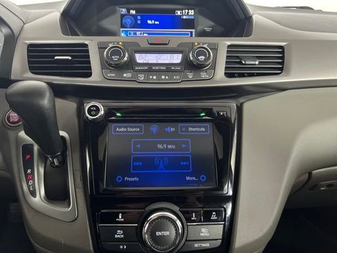 Used 2015 Honda Odyssey EX-L image 24