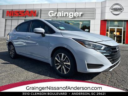 New 2025 Nissan Versa SV w/ Trunk Package