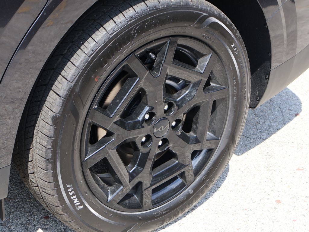 New 2026 Kia Carnival SX w/ SX Dark Edition Package FWD image 40