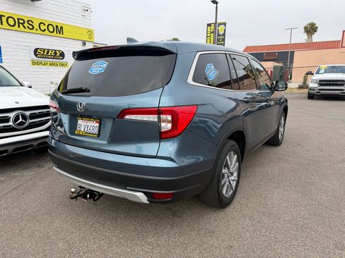 Used 2019 Honda Pilot EX image 3