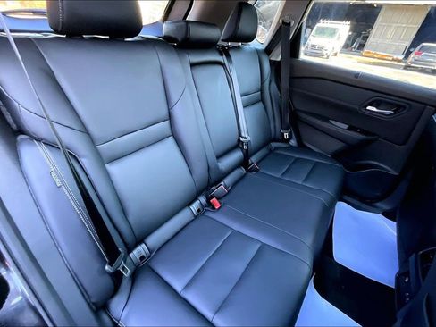 Used 2023 Nissan Rogue SL w/ SL Premium Package image 25