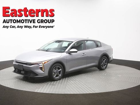 Used 2025 Kia K4 FWD image 54