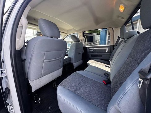 Used 2019 RAM 1500 Warlock AWD/4WD image 16