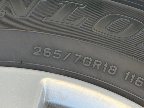 Used 2022 Nissan Armada SV w/ Cargo Package image 7