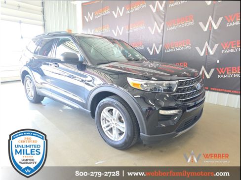 Used 2023 Ford Explorer XLT w/ Equipment Group 202A AWD/4WD image 1