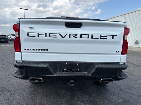 Used 2024 Chevrolet Silverado 1500 LT Trail Boss w/ Convenience Package II AWD/4WD image 9