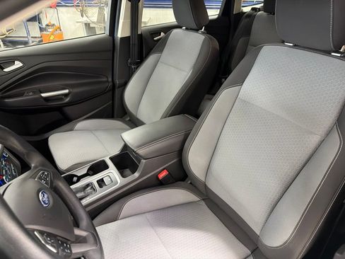 Used 2019 Ford Escape SE AWD/4WD image 14