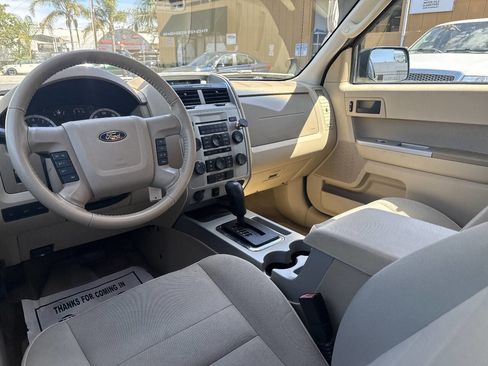 Used 2012 Ford Escape XLT image 19