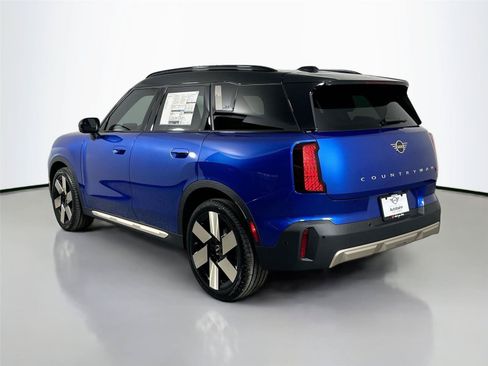 Used 2025 MINI Cooper Countryman S w/ Comfort Package Max AWD/4WD image 6