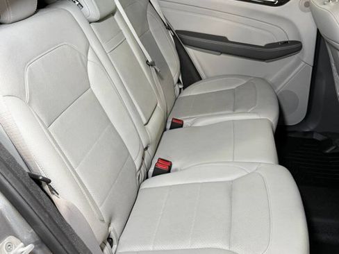 Used 2015 Mercedes-Benz ML 350 2WD image 21