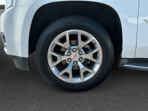 Used 2016 GMC Yukon SLT w/ HD Trailering Package AWD/4WD image 13