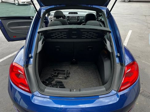 Used 2014 Volkswagen Beetle R-Line FWD image 22