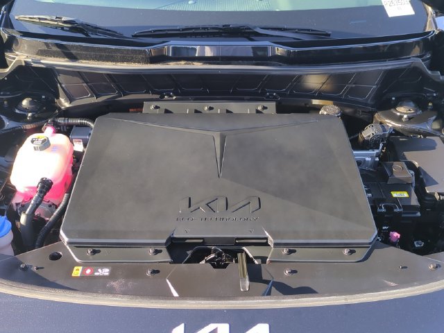 Certified 2023 Kia Niro Wind FWD image 33