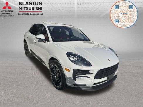 Used 2021 Porsche Macan S AWD/4WD image 11