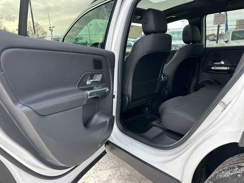 New 2026 Mercedes-Benz GLB 250 4MATIC image 15