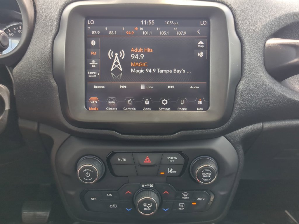 Used 2021 Jeep Renegade Trailhawk w/ Sun & Sound Group AWD/4WD image 22