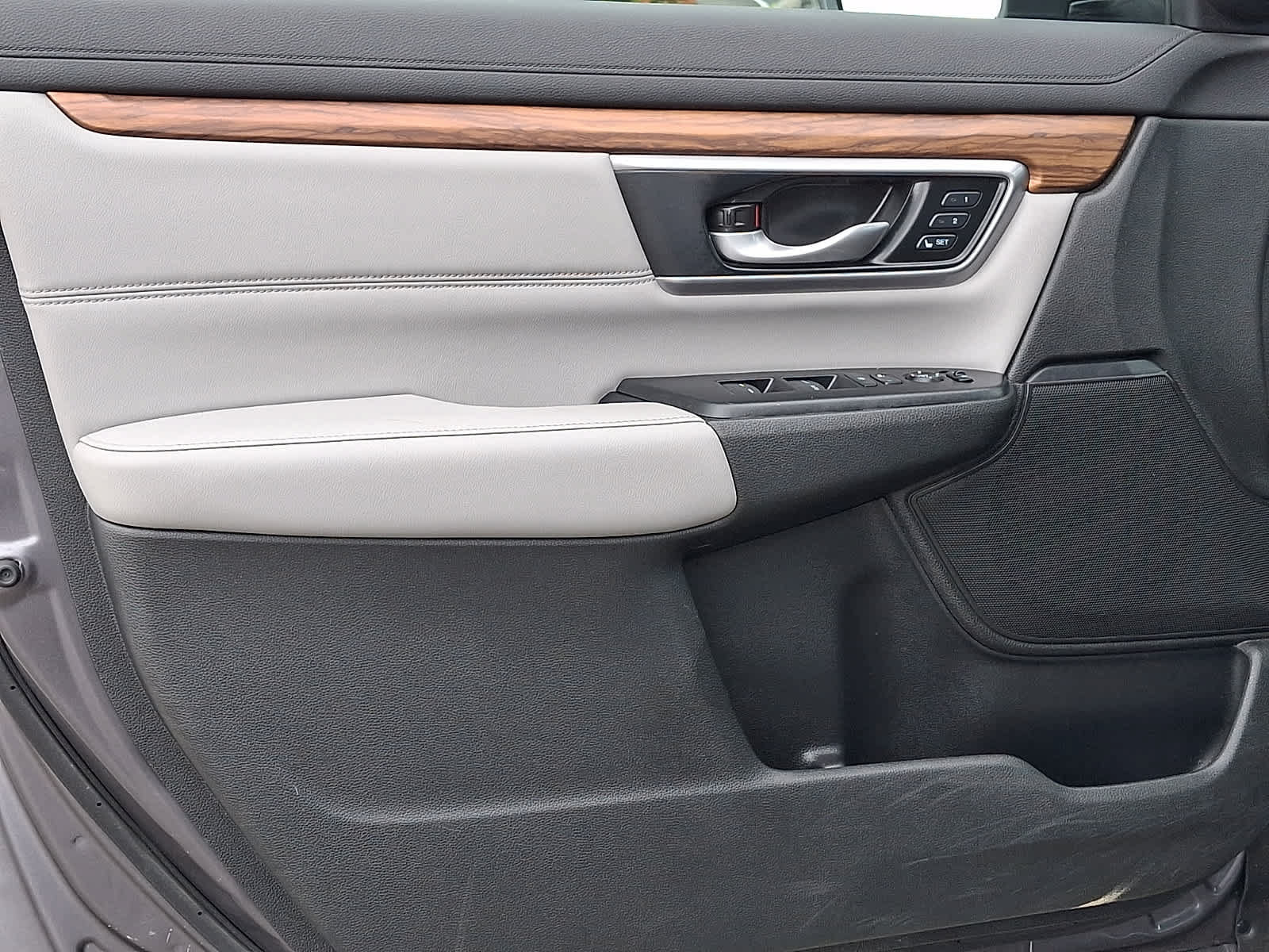 Used 2021 Honda CR-V EX-L image 14