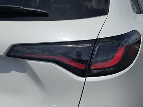 Certified 2024 Honda HR-V Sport image 8