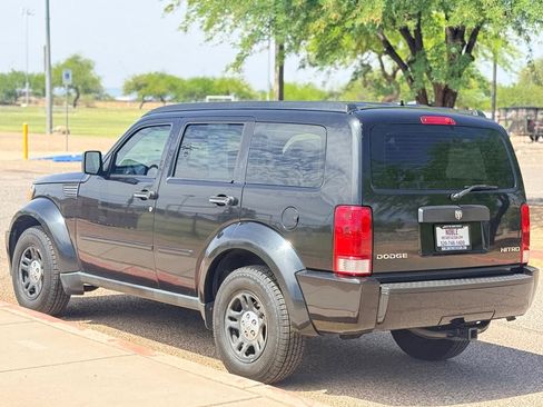 Used 2011 Dodge Nitro SE RWD image 3