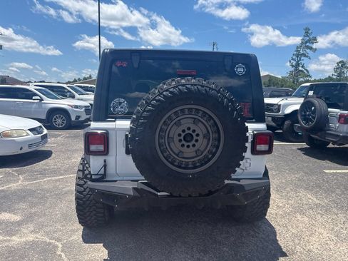 Used 2022 Jeep Wrangler Unlimited Sport AWD/4WD image 6