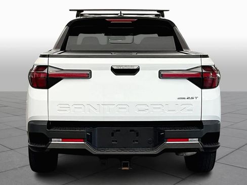 Used 2023 Hyundai Santa Cruz Limited w/ Winter Package image 4