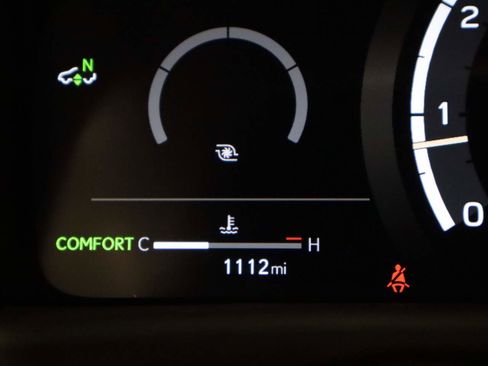 Used 2025 Lexus LX 600 F Sport image 8