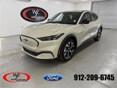 New 2025 Ford Mustang Mach-E Select w/ Comfort Package Lite