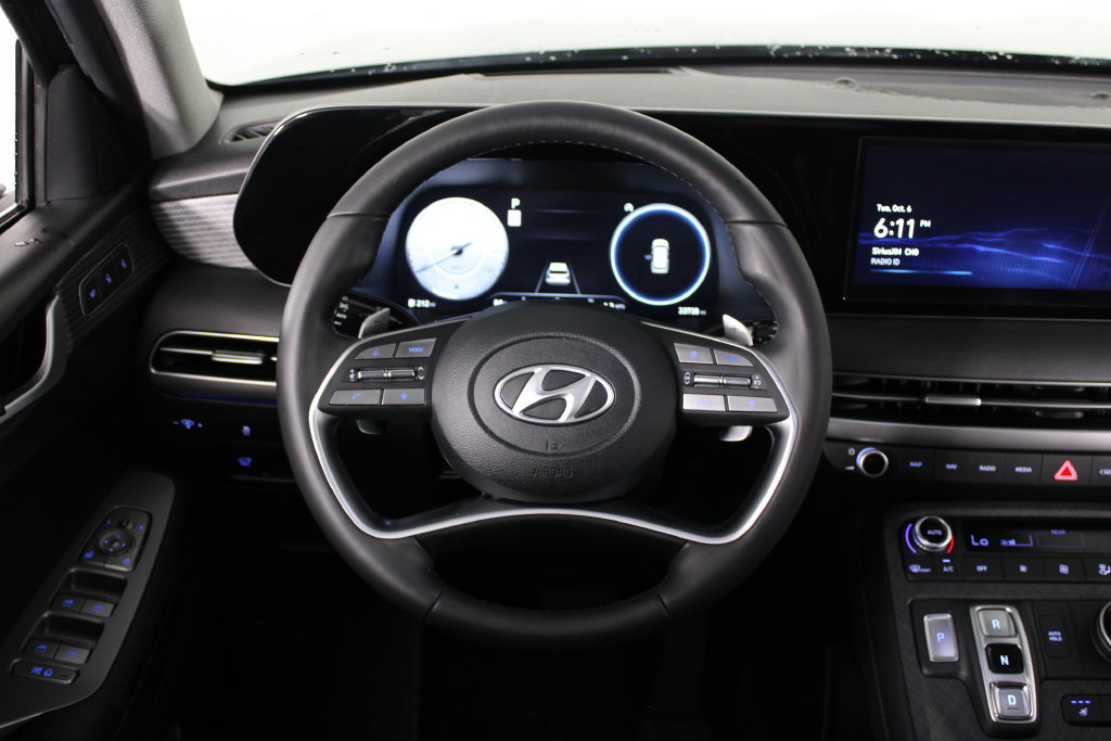 Certified 2024 Hyundai Palisade Limited FWD image 22