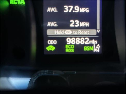 Used 2018 Toyota Camry SE image 9