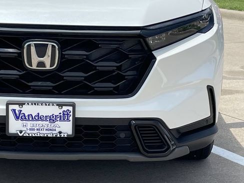 Used 2025 Honda CR-V Sport-L image 9
