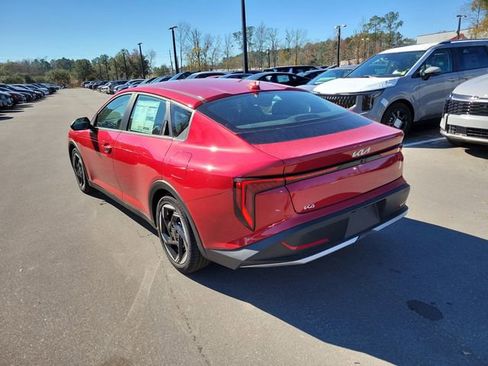 New 2025 Kia K4 EX image 3