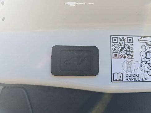 Used 2025 Toyota RAV4 Limited w/ Advanced Technology Package AWD/4WD image 28