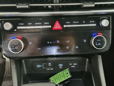 Used 2026 Hyundai Tucson SEL FWD image 23