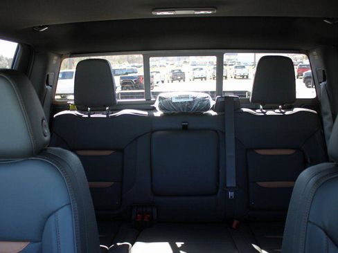 New 2026 GMC Sierra 2500 AT4 w/ AT4 Premium Plus Package image 12