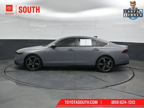 Used 2023 Honda Accord Sport image 7