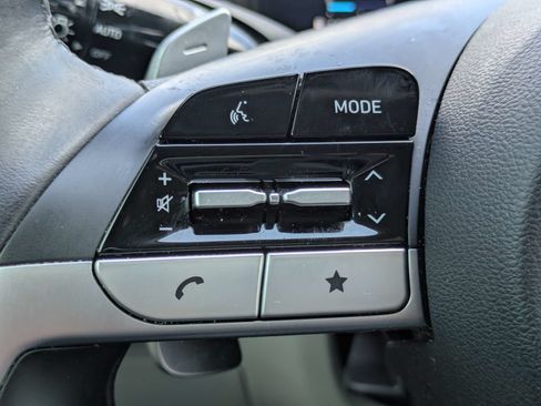 Used 2022 Hyundai Tucson Limited FWD image 17