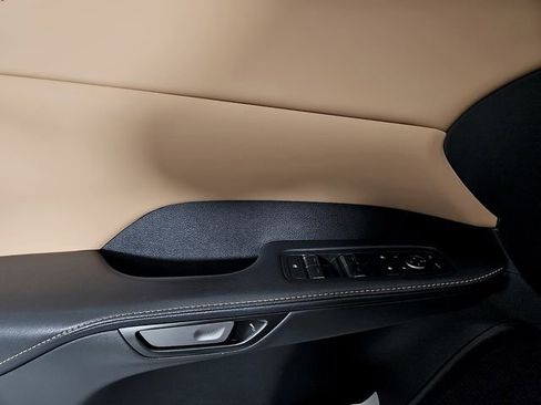 Used 2025 Lexus RX 350 Premium FWD image 12